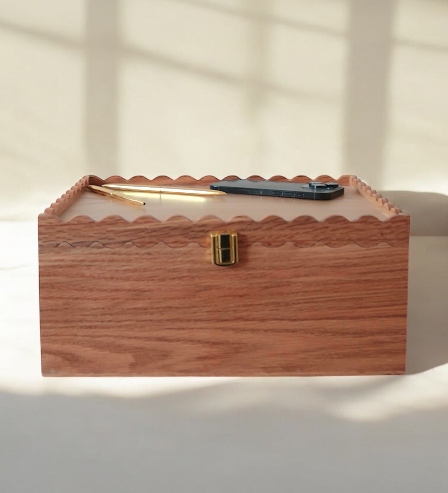 The 2-1 Keepsake Case